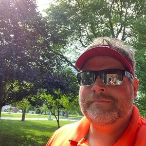 Meet your Posher, Christopher